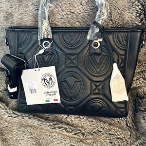 Beautiful black Valentino Orlandi medium size bag brand new with tags